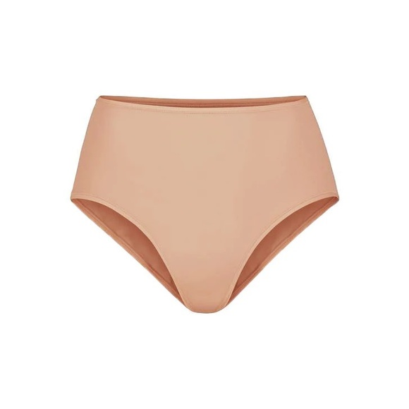 SKIMS Other - NWT SKIMS FITS EVERYBODY FULL BRIEF